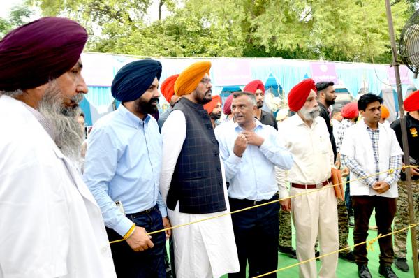 S. Laljit singh Bhullar, S. Kuldeep Singh Dhaliwal visiting Pashu palan Mela with Dr. Inderjeet Singh, Vice-Chancellor on Dated 24-09-2022